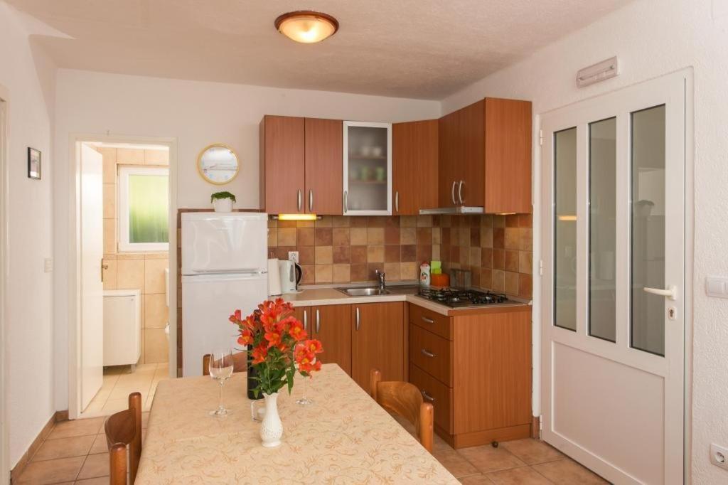 Apartments Stipo Drace Exterior photo